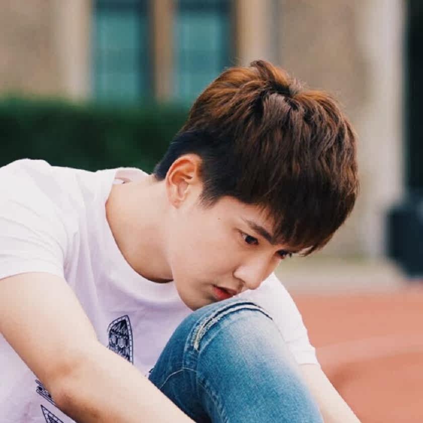 Perruque cheveux raides Court - Ref 2608834 Image 5