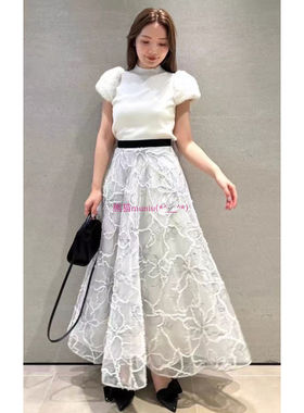 纯元无替换！Ce1f0rd 高腰蕾丝刺绣花朵薄纱大摆半身裙CWFS254072