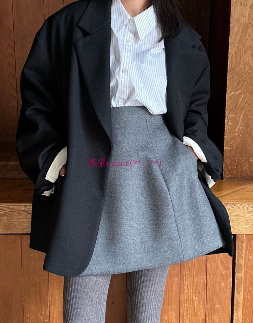 纯圆现货推荐！松本惠奈C1ane 设计感高腰A字迷你西装显瘦半身裙