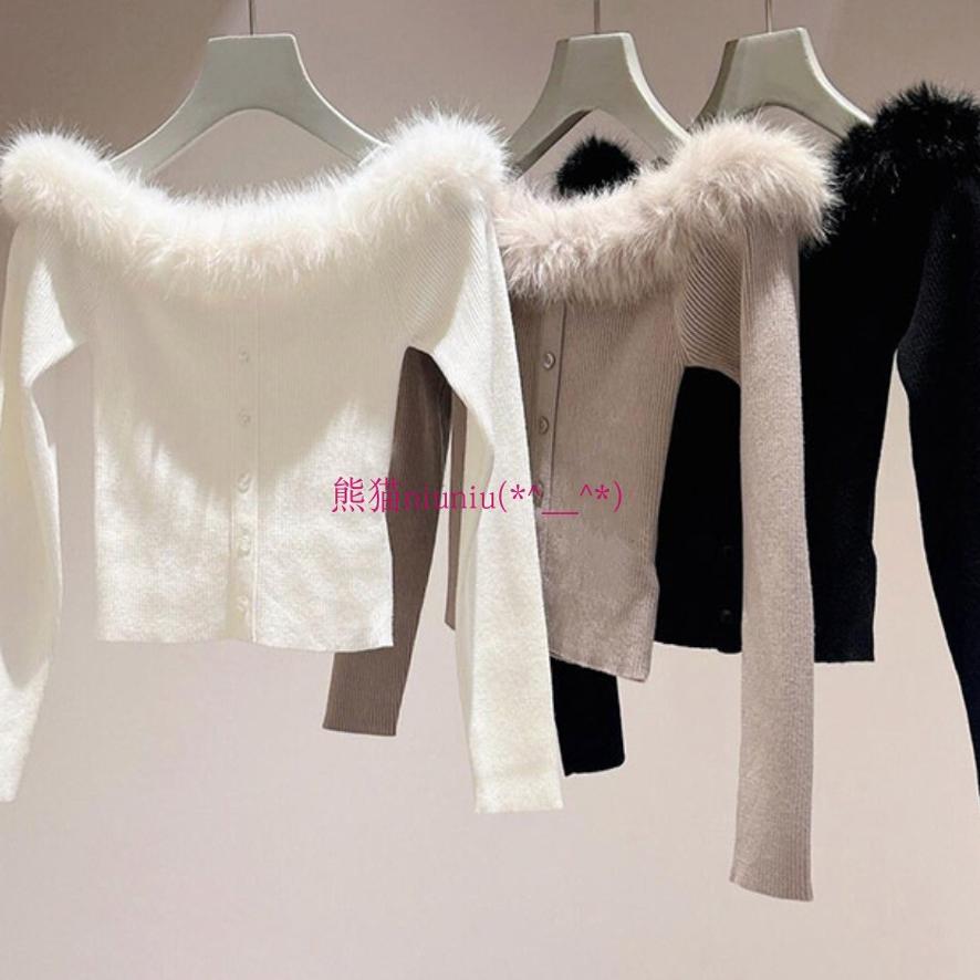 毛毛领拼接一字肩罗纹针织衫毛衣