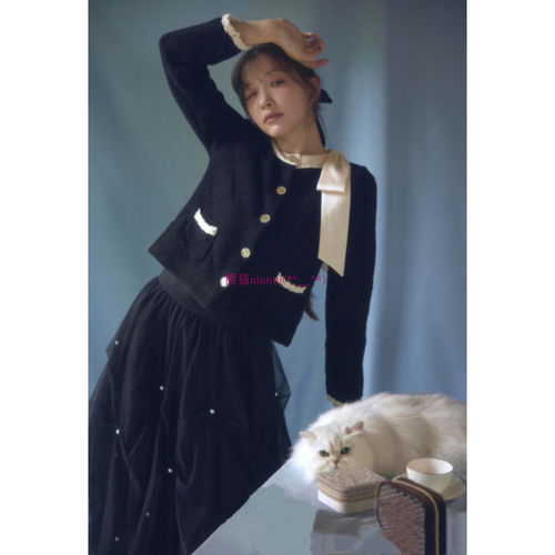 菱格针织开衫+高腰珍珠薄纱半裙