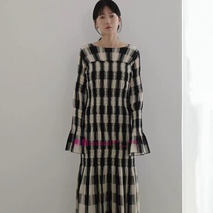 松本惠奈C1ane 19112 褶皱喇叭袖 格纹连衣裙 5132 长款 原厂D推荐