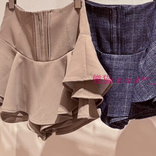 甜美高腰荷叶边微褶迷你短半裙裤