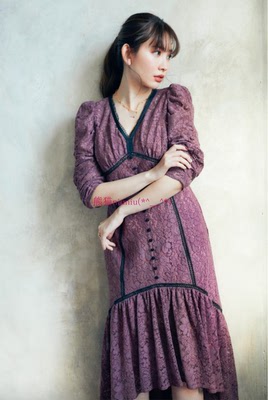元厂好品质！曼妙线条~ 小嶋阳菜 Her 百搭V领收腰鱼尾蕾丝连衣裙