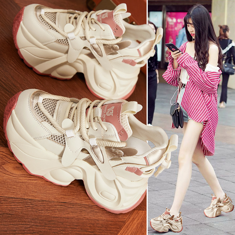 采金屋2025夏季新款透气休闲凉鞋