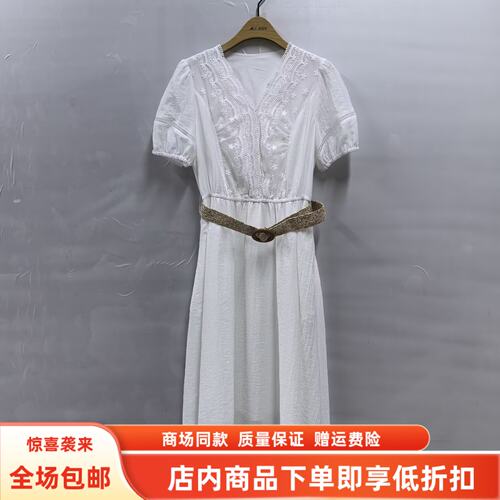 Y26B2036夏装2026女新款时尚优雅刺绣V领松紧腰休闲A字长款连衣裙