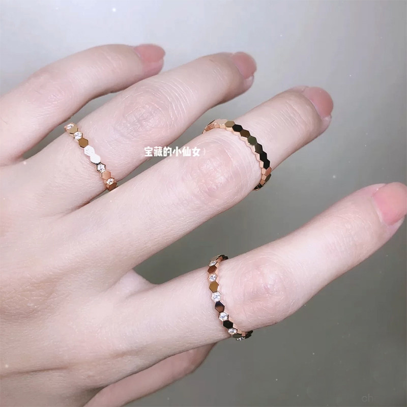 韩国镶钻锆石蜂巢蜂窝菱形几何简约时尚玫瑰金戒指钛钢不掉色食指