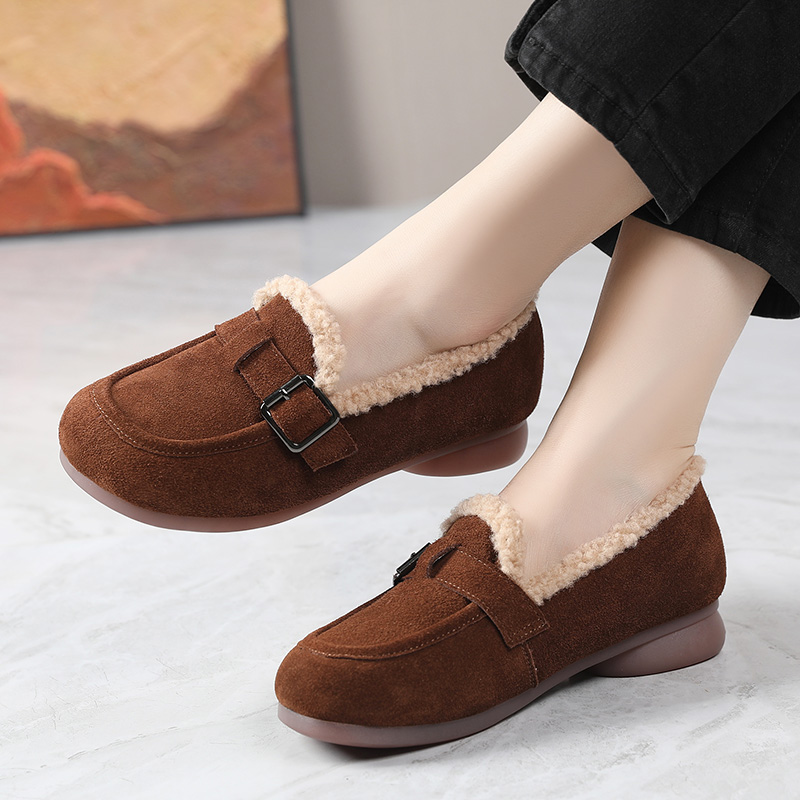 玲峰大码真皮女鞋柔软舒适保暖