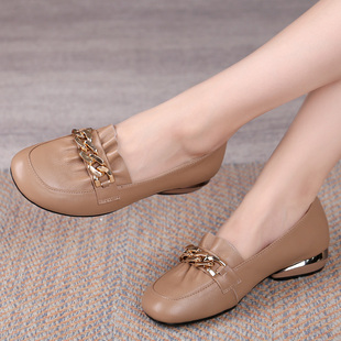 秋季 休闲妈妈豆豆鞋 软底大码 41一43平底软皮女鞋 单鞋 2021真皮新款