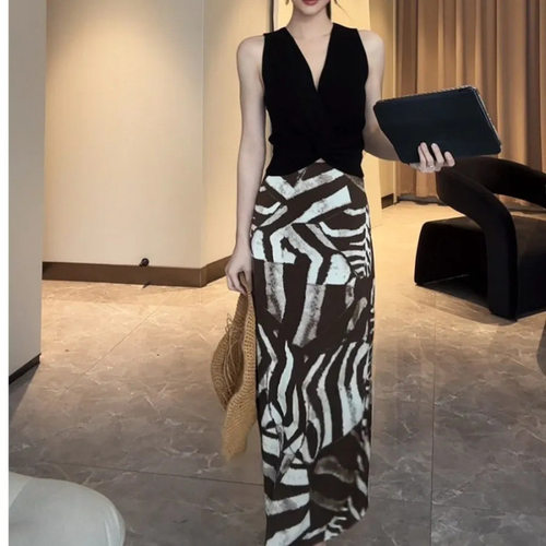 Zebra striped pencil skirt with fish tail斑马纹鱼尾铅笔长裙