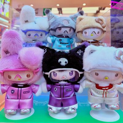 新品miniso名创优品三丽鸥赛博纪元系列潮玩搪胶毛绒盲盒挂件礼物