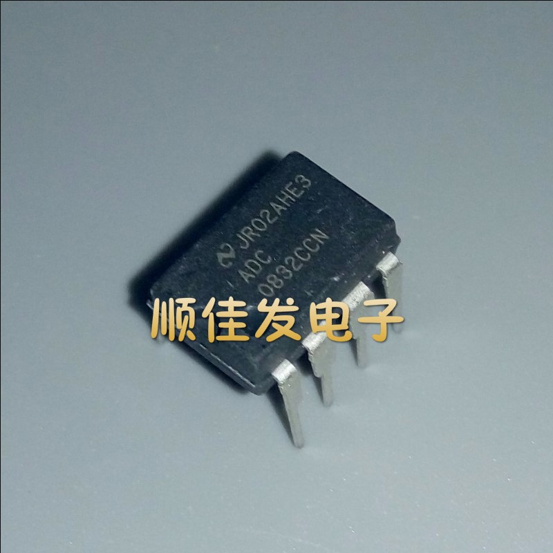 全新ADC0832CCN 0832CCN DIP-8 模数转换器 原装 直拍