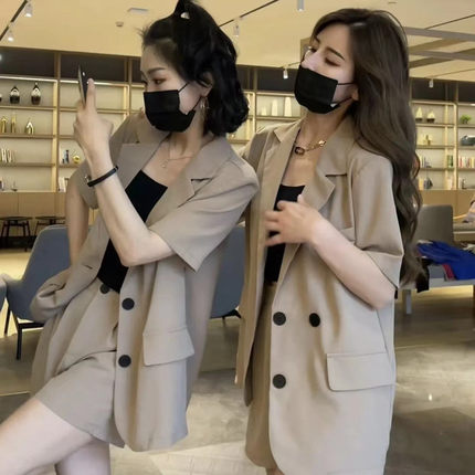 高级感西装外套女夏季韩版时尚气质后背开叉休闲短袖西服闺蜜套装