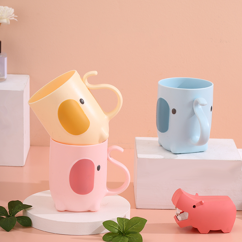 儿童漱口杯卡通可爱创意个性大象宝宝牙缸家用水杯刷牙杯情侣杯属于什么档次？