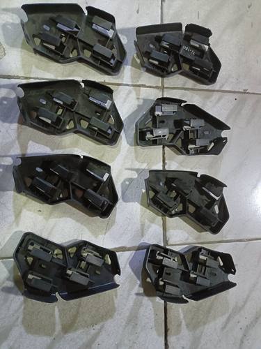 适用于POLO波罗前杠饰条劲情劲取亮条06-10款前保险杠支架装饰条