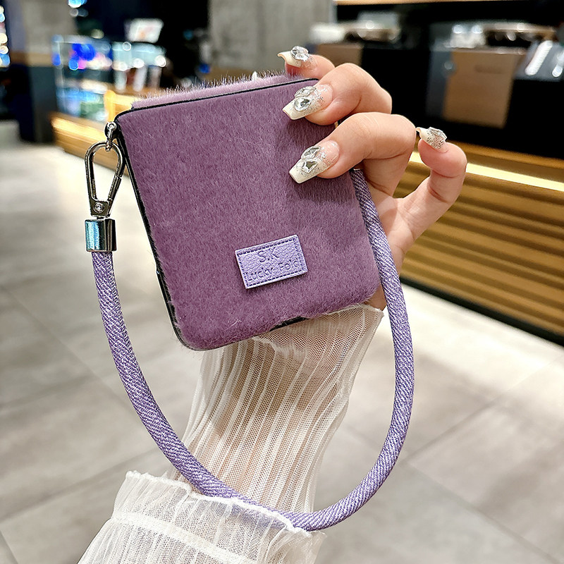 适用华为pocket2手机壳nova全包荣耀magicV小米mix折叠屏三星zflip5/6毛绒OPPOfindN3女摩托罗拉50手提绳紫色