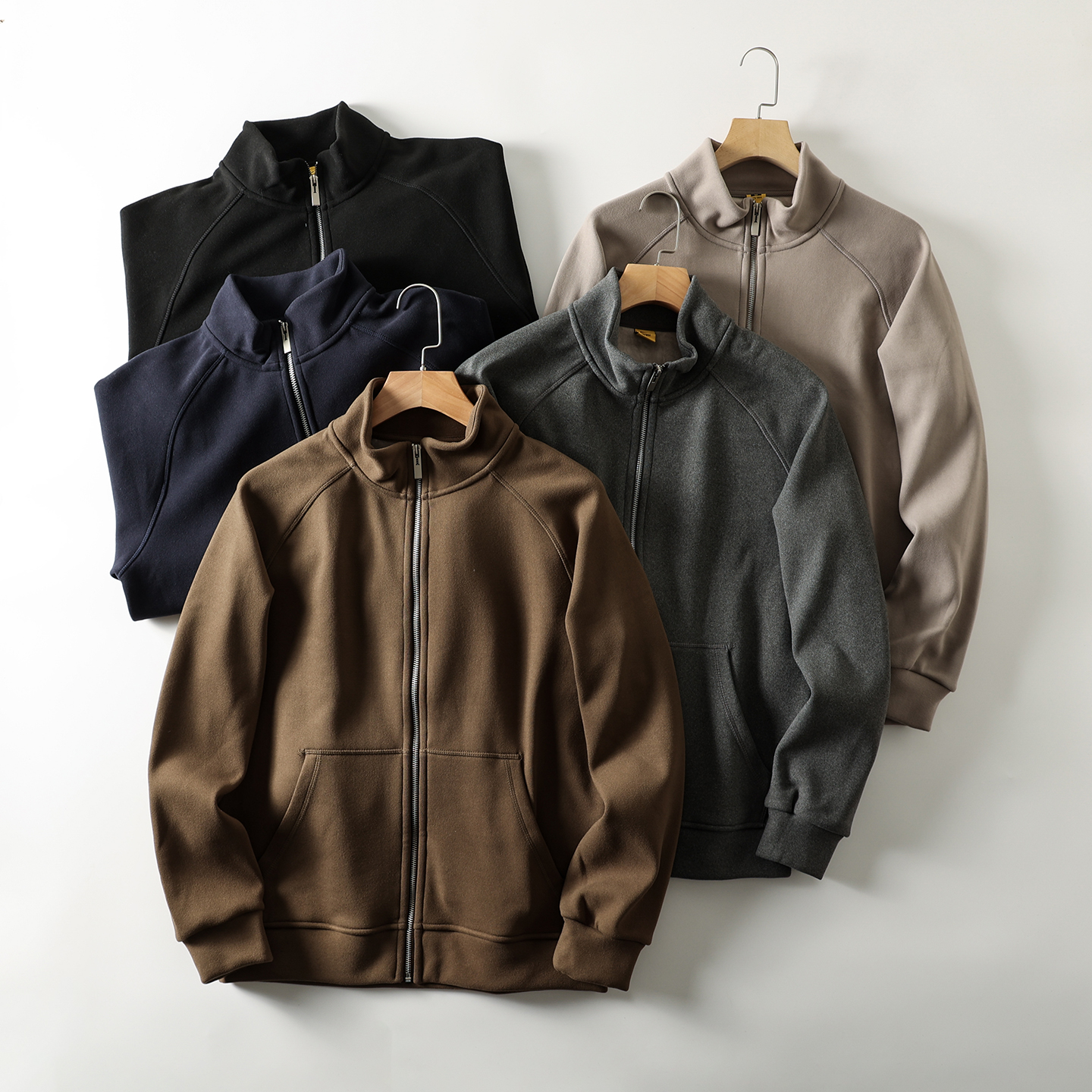 男立领加绒保暖弹力亲肤开衫卫衣