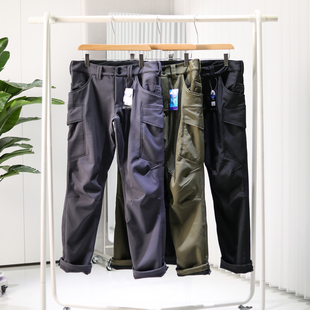 加绒保暖多口袋户外运动软壳冲锋裤 机能工装 秋冬男士 3D立裁 裤