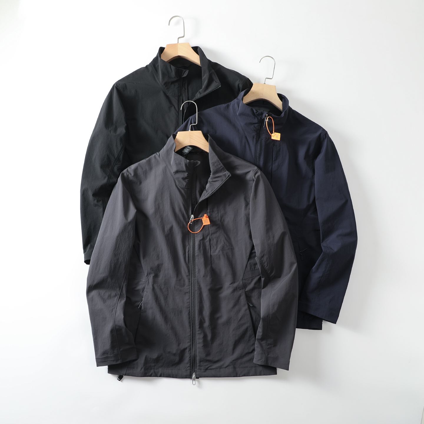 轻量化防泼水户外立领运动夹克男