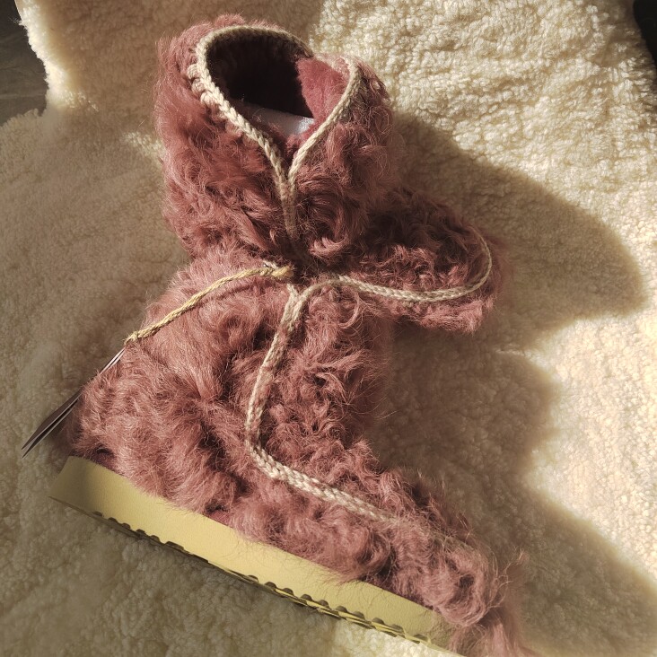 MOU爱斯基摩秋18cm 冬保暖雪地靴女时尚毛鞋皮毛一体厚底加绒卷毛