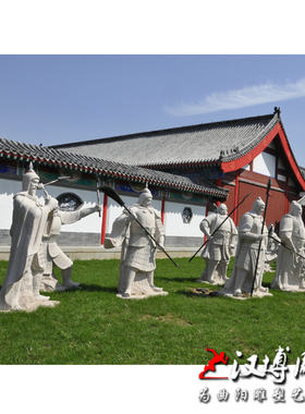 古代水浒传草坪摆放景观人物雕塑