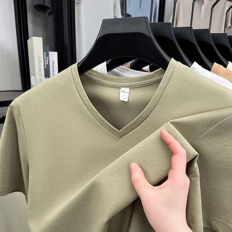 男士2025夏季新款冰丝短袖t恤中年爸爸装v领纯色凉感鸡心领上衣服