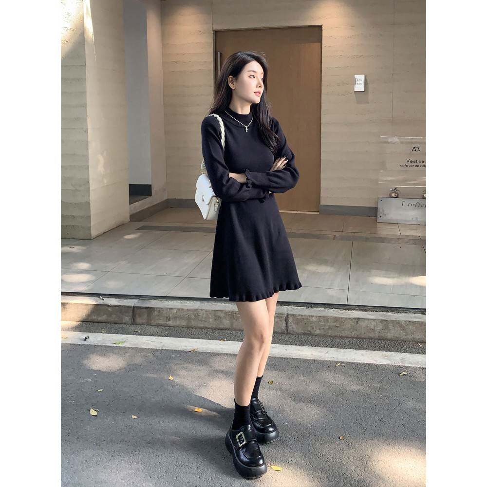 黑色修身中长款针织连衣裙女秋冬新款打底a字裙内搭小个子毛衣裙
