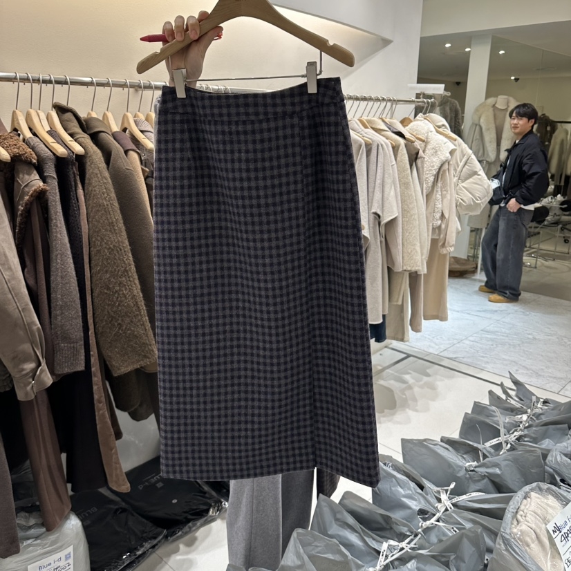 Blue i-d东大门㊣直邮女装新品休闲热卖真品推荐25秋冬长裙