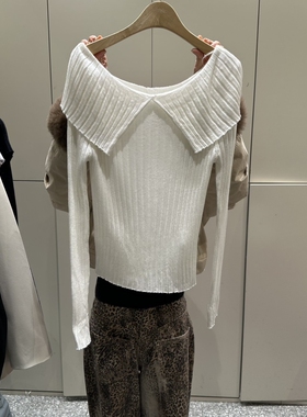 SOF韩国代购㊣女装新品人气推荐时尚25秋冬真品热卖针织衫露肩