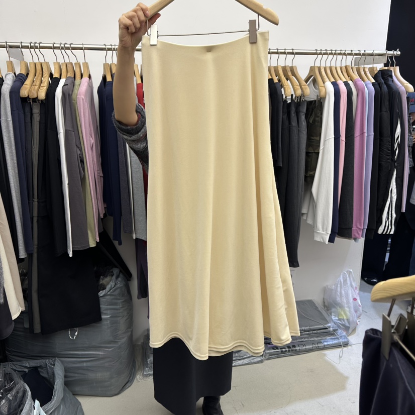 SPECIAL韩国代购㊣女装新品休闲热卖推荐真品人气长裙天鹅绒