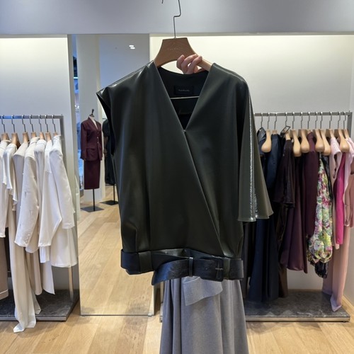 VAN NZILL韩国代购㊣女士新品真品休闲人气热卖推荐时尚衬衫