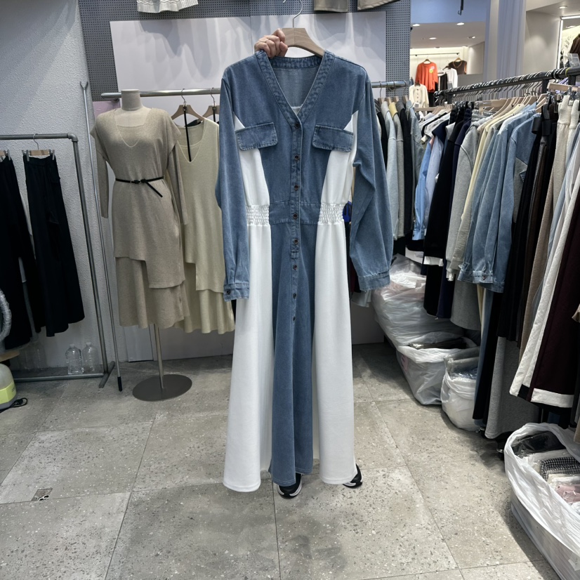 BLOOM-Q韩国代购㊣女士新品真品人气热卖休闲25秋冬连衣裙