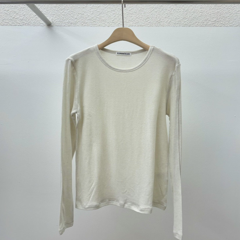ROMANTICIZE韩国代购㊣女装新品25秋冬休闲热卖推荐长袖T恤