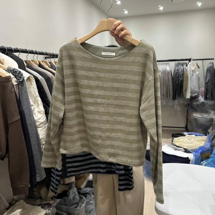 NOTTINGHAM东大门㊣直邮女装新款真品时尚休闲人气长袖T恤船领