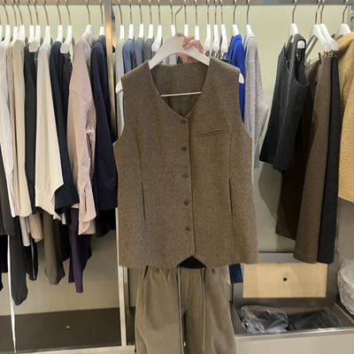 FAVOURITE韩国代购㊣女士新款推荐25秋冬休闲人气热卖马甲羊毛