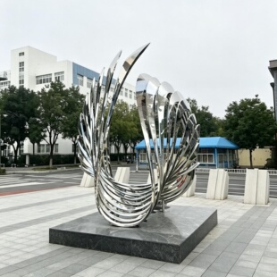 玻璃钢雕塑定制不锈钢雕塑商业空间金属雕塑工业风现代大型异形