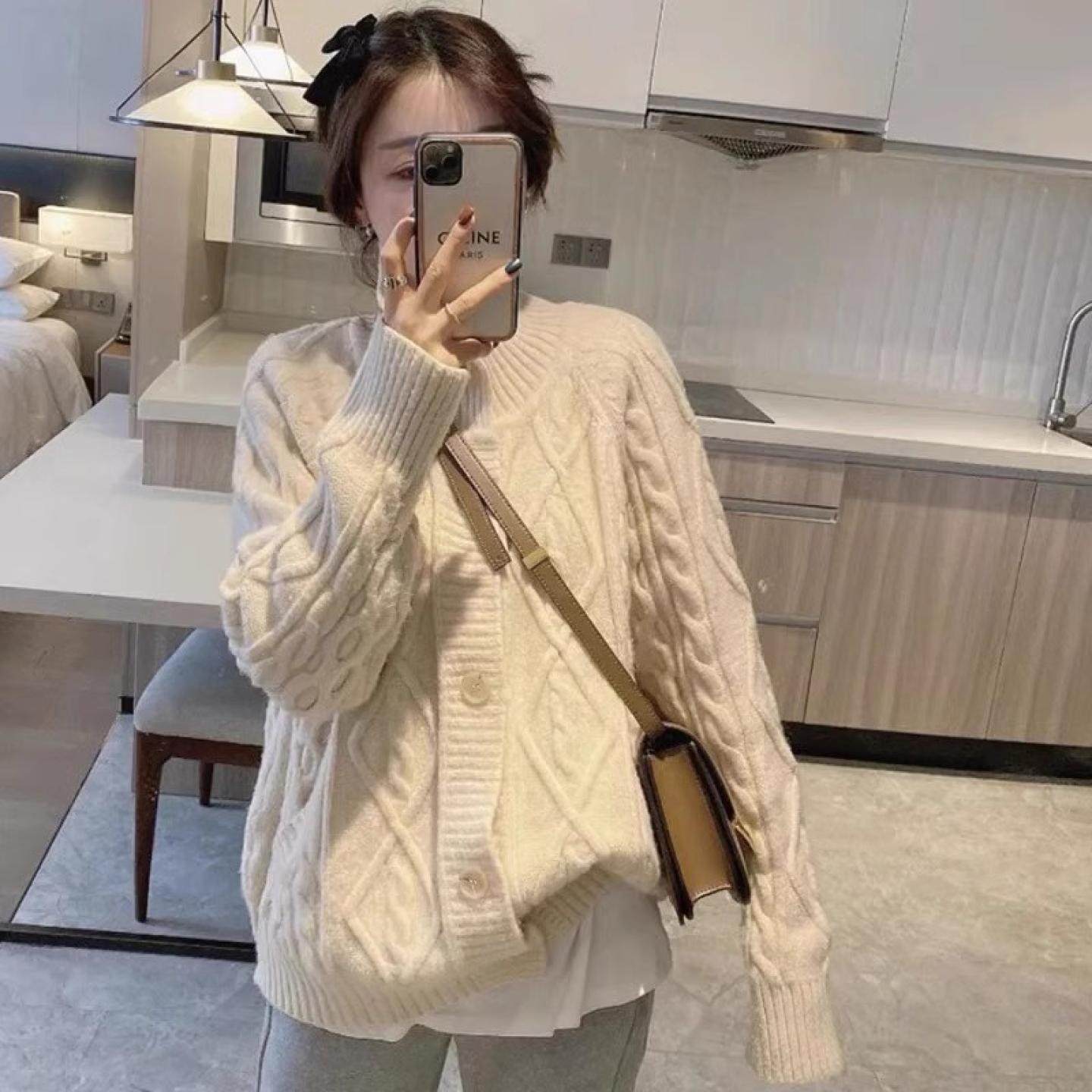 重工加厚100%山羊绒开衫女2025秋冬新款宽松大码加厚针织毛衣外套,女装/女士精品,羊绒衫,淘宝优惠券,粉丝福利购,淘宝优惠卷