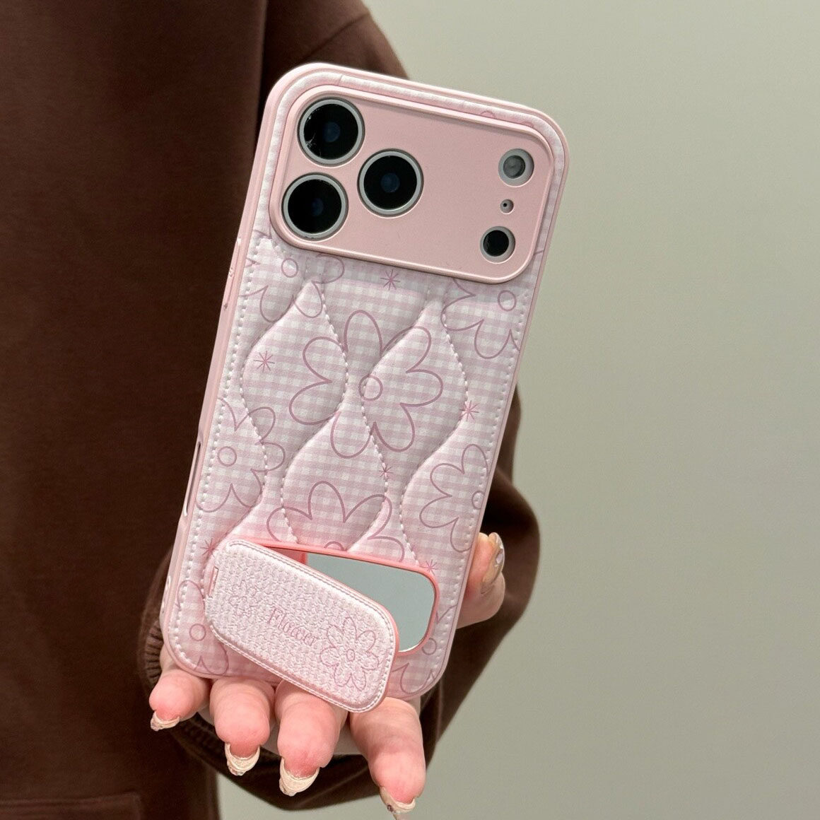 适用iPhone17ProMax手机壳格纹线条花朵支架壳苹果16/15/14/13肤感皮质华为Pura80Pro韩风mate70/60Pro保护套