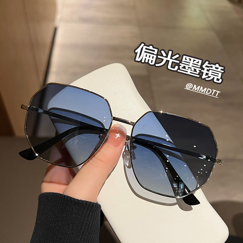 防紫外线多边形韩系偏光墨镜