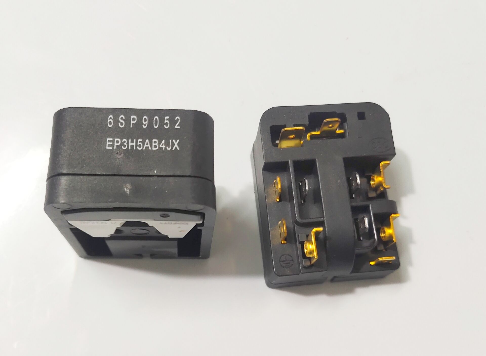 适用于海尔冰箱电容PTC启动器6SP9009冰箱冷柜压缩机启动器通用