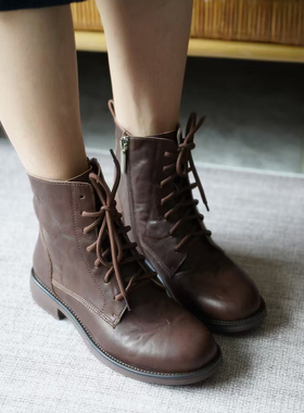 壹家shoes039021牛皮马丁靴3cm圆头短靴绑带经典休闲2025秋冬女靴