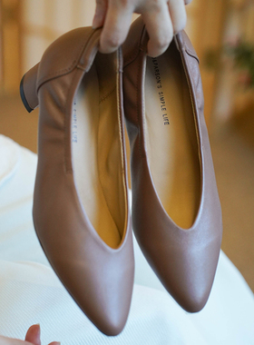 壹家shoes040013全羊皮4公分跟高尖头粗跟奶奶鞋防掉跟气质高跟鞋