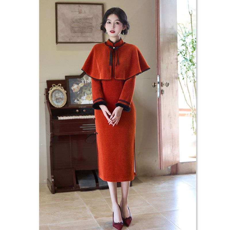 红色旗袍女新中式2025新款订婚敬酒服冬季长袖日常两件套旗袍披肩