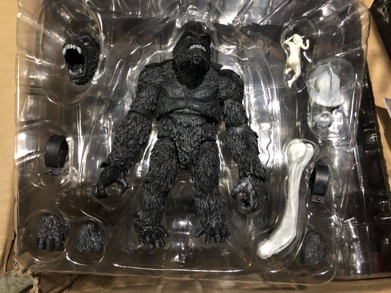 蚂蚁px限定黑白版骷髅岛 金刚 哥斯拉kingkong大猩猩7寸手办 模型