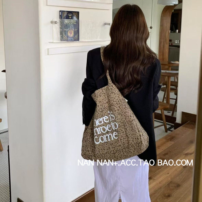 慵懒风复古豹纹托特包女潮字母气质大容量购物布袋手提单肩包包