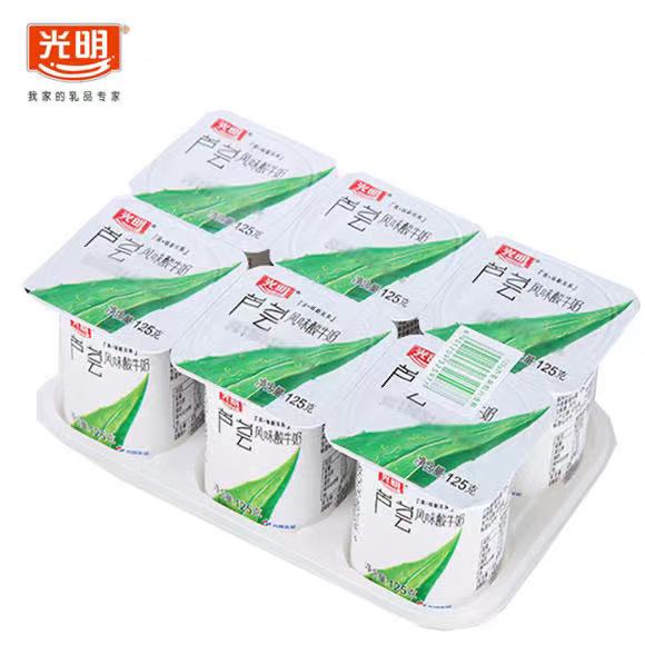 光明125g冰袋泡沫箱果粒酸牛奶