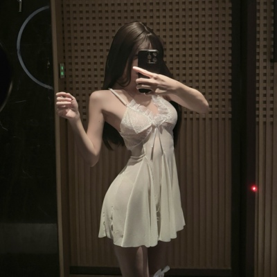 纯欲蕾丝吊带睡裙女夏透视露背深V高级感睡衣甜美系带收腰蝴蝶结