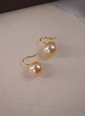 yeajewel羽黄金色珍珠高跟鞋耳环925银耳钩轻奢小众耳环耳饰31090