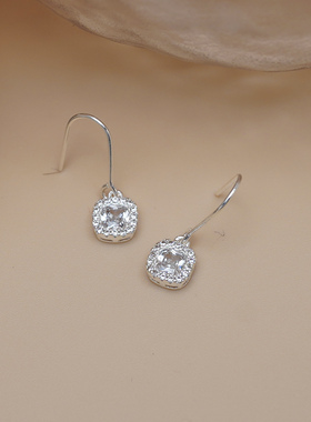 925纯银简约气质方钻吊坠银耳环时尚通勤百搭耳钩耳饰日韩女50832