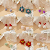 潮长款 s925银针秋冬款 毛球耳环2021年新款 气质毛绒耳饰女适合冬天